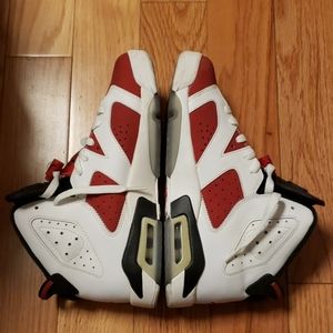 Nike Air Jordans Retro BG 'Carmine' Youth Sneakers